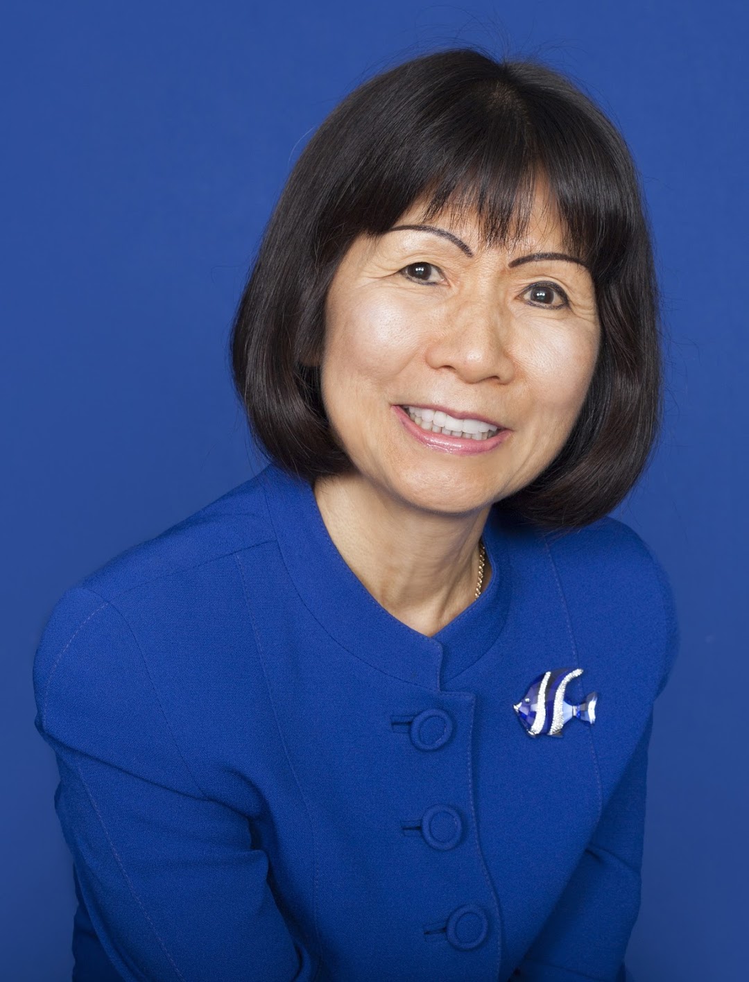 Merrill Lynch Wealth Management Advisor Betty Hoang Brow