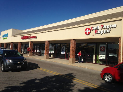 Electronics Repair Shop «CPR Cell Phone Repair Skokie», reviews and photos, 7135 Central Ave, Skokie, IL 60077, USA