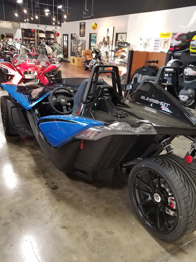 Motorcycle Dealer «BMW, Indian, and Slingshot Woodlands», reviews and photos, 198 Ed English Dr, Shenandoah, TX 77385, USA