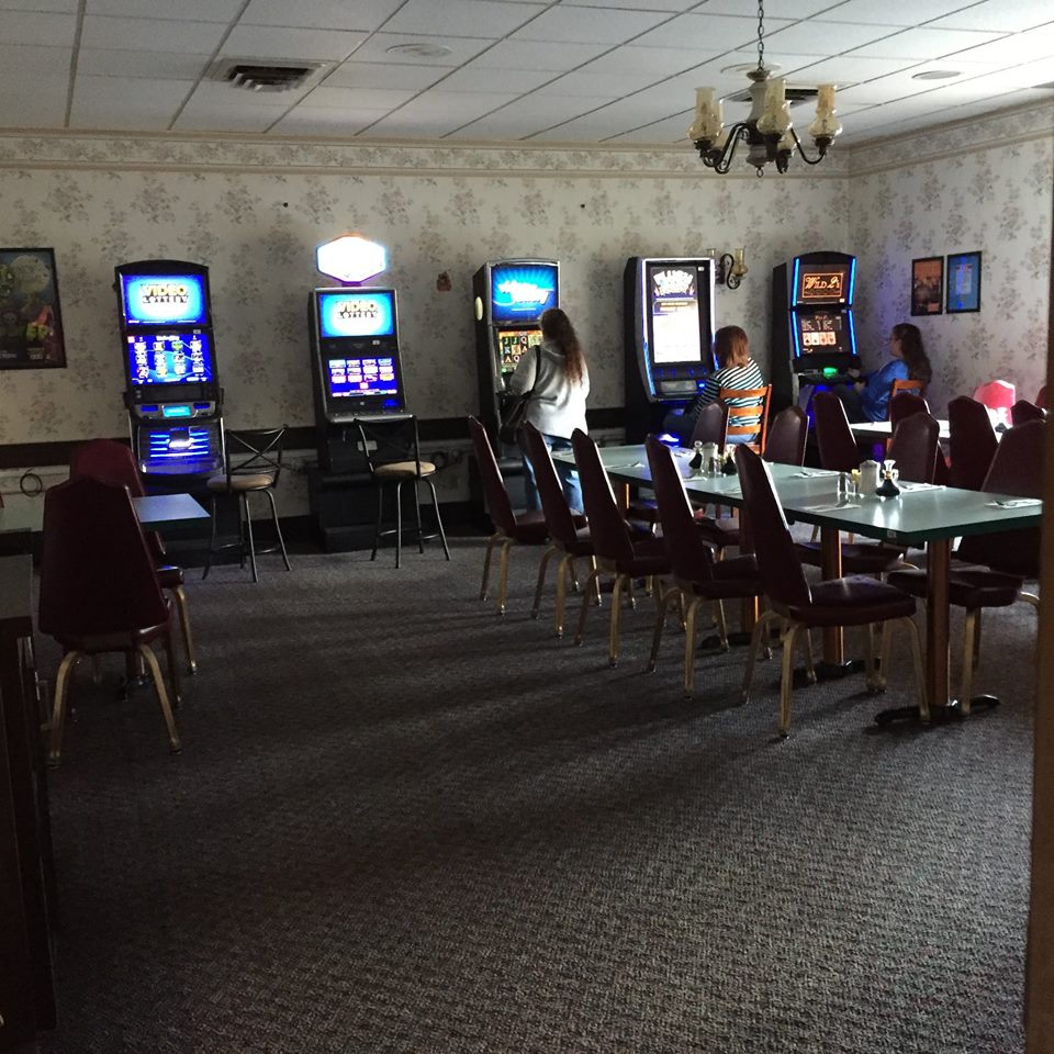 Ma's Restaurant 97355