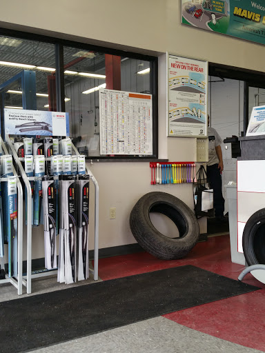 Tire Shop «Mavis Discount Tire», reviews and photos, 4549 Milford Rd, East Stroudsburg, PA 18302, USA