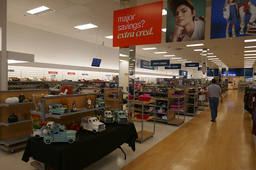 Department Store «Marshalls», reviews and photos, 8 Allstate Rd, Dorchester, MA 02125, USA