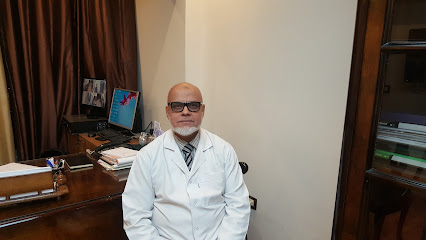 دكتور سامح علام - استاذ دكتور قلب في مدينة نصر