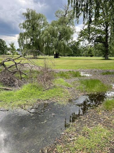 Public Golf Course «Union Lake Golf Course», reviews and photos, 8295 Wise Rd, Commerce Charter Twp, MI 48382, USA