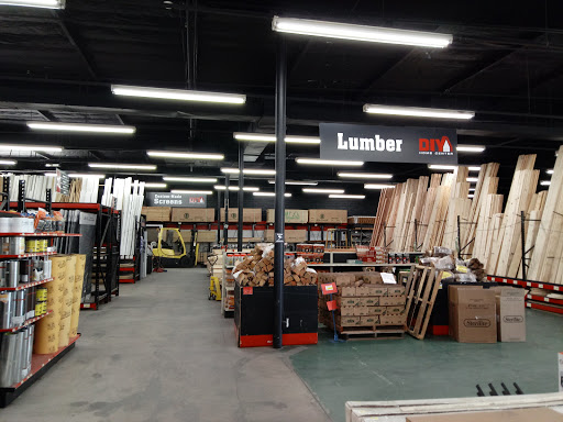 Hardware Store «DIY Home Center», reviews and photos, 28750 Roadside Dr, Agoura Hills, CA 91301, USA