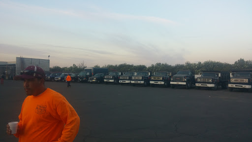 Roofing Contractor «Fresno Roofing Co Inc», reviews and photos, 5950 E Olive Ave, Fresno, CA 93727, USA