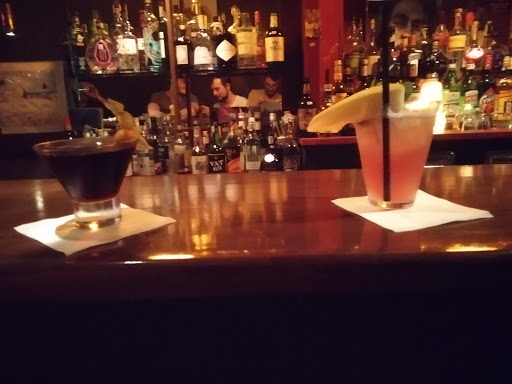 Bobo's cocktail bar