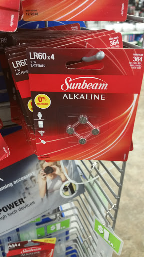 Dollar Store «Dollar Tree», reviews and photos, 39 N Lansdowne Ave #45, Lansdowne, PA 19050, USA