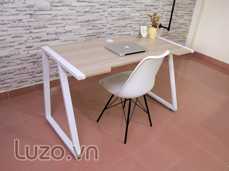 Bàn làm việc tại nhà - Bàn văn phòng mới nhất 2020 - Luzo Home