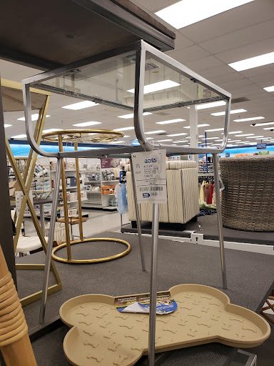 Clothing Store «Ross Dress for Less», reviews and photos, 1161 N Burleson Blvd, Burleson, TX 76028, USA