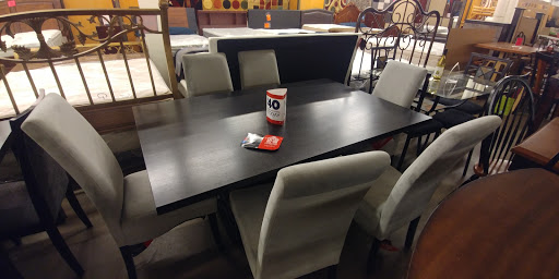 Mattress Store «Wholesale Mattress & Furniture Outlet», reviews and photos, 5555 St.Louis Mills Blvd #135, Hazelwood, MO 63042, USA