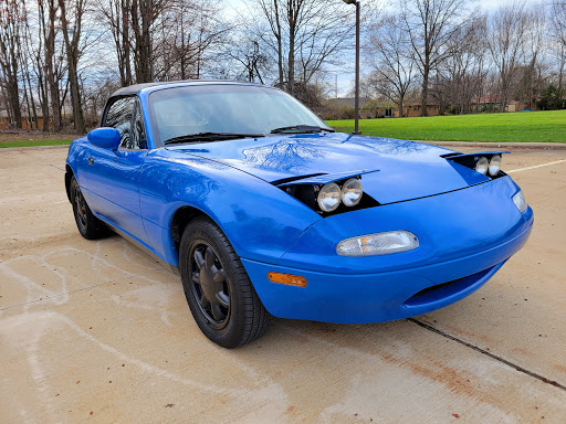 Car Dealer «Pure Automotive», reviews and photos, 4509 Renaissance Pkwy, Warrensville Heights, OH 44128, USA