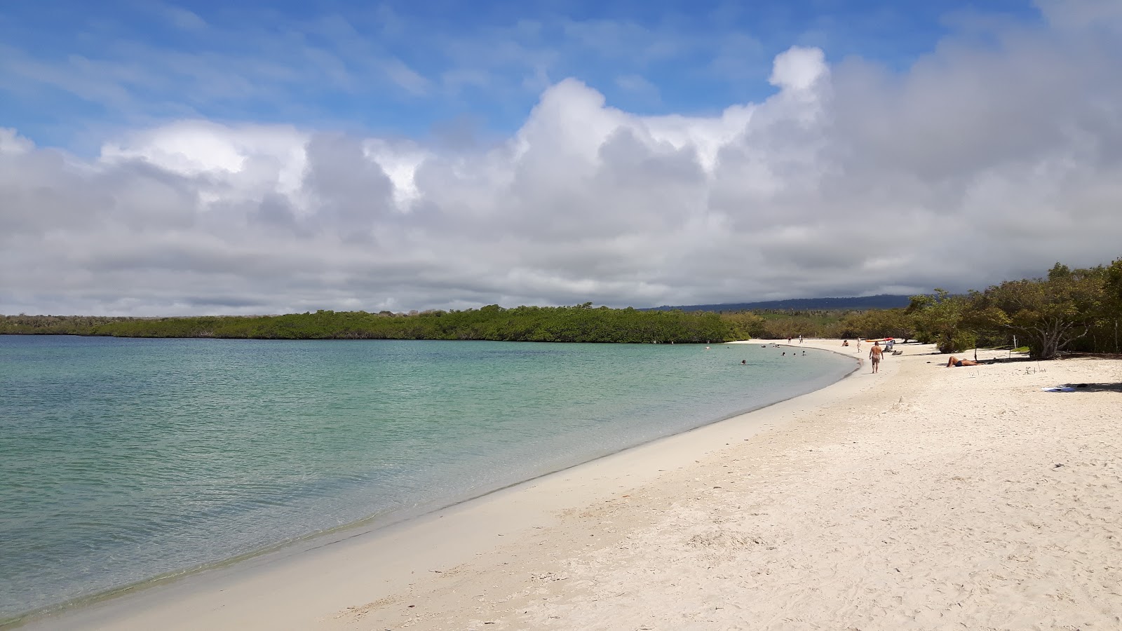 Fotografija Tortuga Laguna Beach priljubljeno mesto med poznavalci sprostitve