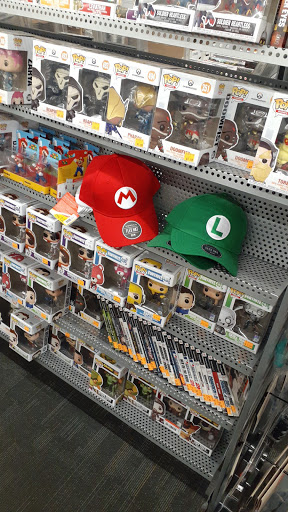 Used Book Store «2nd & Charles», reviews and photos, 12747 Jefferson Ave, Newport News, VA 23602, USA