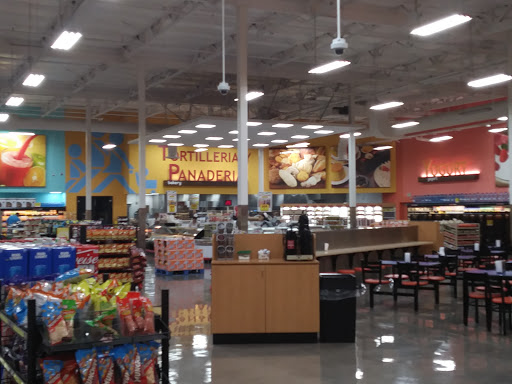 Grocery Store «El Super», reviews and photos, 1251 E Southern Ave, Mesa, AZ 85204, USA