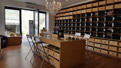 Vins & Compagnie - Vente et cave de vins à Saint-Emilion à Saint-Émilion