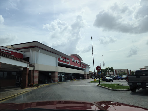 Supermarket «Winn-Dixie», reviews and photos, 205 W Alexander St, Plant City, FL 33566, USA