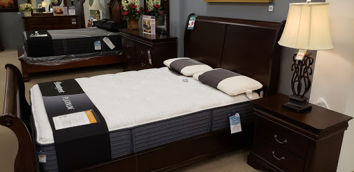 Furniture Store «Raymour & Flanigan Furniture and Mattress Store», reviews and photos, 9 Cabot Blvd E, Langhorne, PA 19047, USA