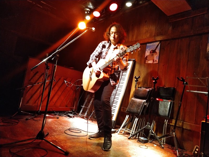 秋田犬 東京都千代田区岩本町 ライブ会場 グルコミ