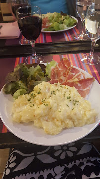 Plats et boissons du Restaurant Auberge du Château Logis à Saint-Rémy-de-Blot - n°4