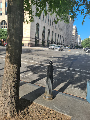 Cigar Shop «W. Curtis Draper Tobacconist», reviews and photos, 699 15th St NW, Washington, DC 20005, USA