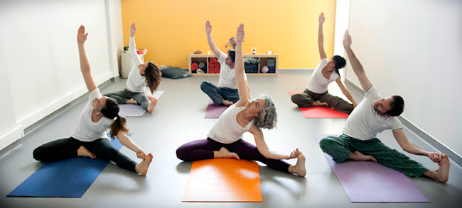 PREMA YOGA - Aulas de Yoga