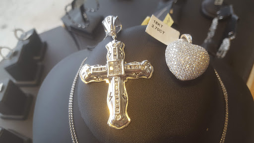 Jeweler «Marlowe Credit Jewelers», reviews and photos, 16055 Cross Bay Blvd, Jamaica, NY 11414, USA