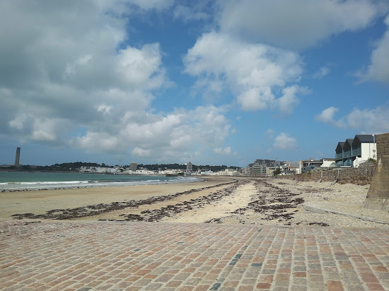 La Greve d'Azette Beach