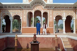 Farrukh Mahal image