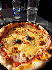 Pizza du Restaurant méditerranéen Le Bistro - Restaurant Cassis - n°18