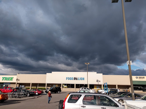 Grocery Store «Food Lion», reviews and photos, 125 Stuart Rd NE, Cleveland, TN 37312, USA