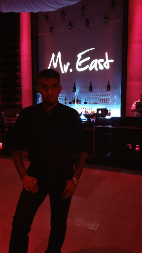 Night Club «Mister East», reviews and photos, 2401 Wood Ave, Roselle, NJ 07203, USA