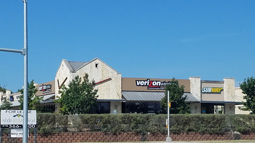 Cell Phone Store «Verizon Authorized Retailer – Cellular Sales», reviews and photos, 1430 S Main St #102, Boerne, TX 78006, USA