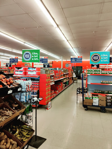 Grocery Store «Save-A-Lot», reviews and photos, 1926 E Silver Springs Blvd, Ocala, FL 34470, USA