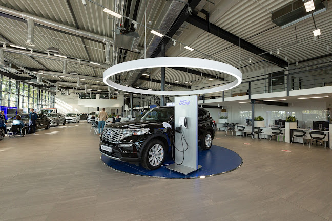 FordStore Germaz Autoryzowany Dealer Ford - Sprzedawca samochodów