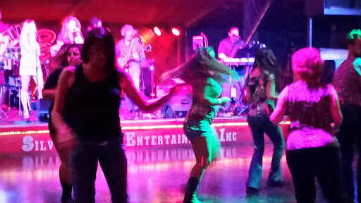 Night Club «The Barn in Sanford», reviews and photos, 1200 S French Ave, Sanford, FL 32771, USA