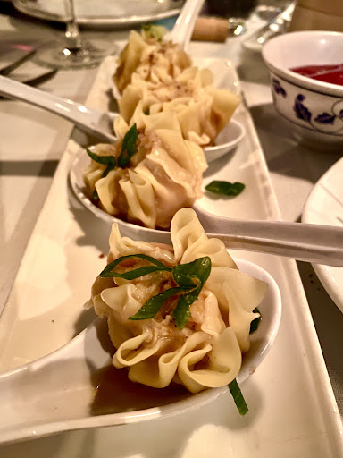 Asian Restaurant «Shanghai Jazz Restaurant & Bar», reviews and photos, 24 Main St, Madison, NJ 07940, USA