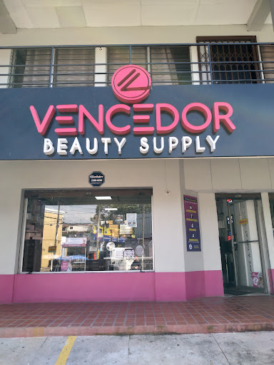 Vencedor Beauty Supply La Cima