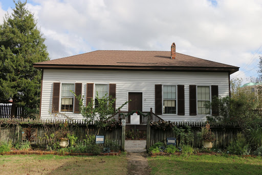 Historical Landmark «Old Alabama Town», reviews and photos, 301 Columbus St, Montgomery, AL 36104, USA
