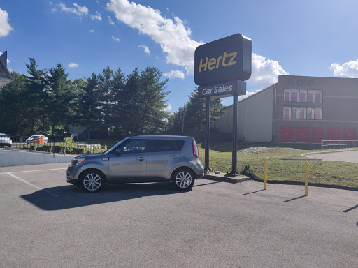 Used Car Dealer «Hertz Car Sales St. Louis», reviews and photos, 1285 N Hwy 67, Florissant, MO 63031, USA