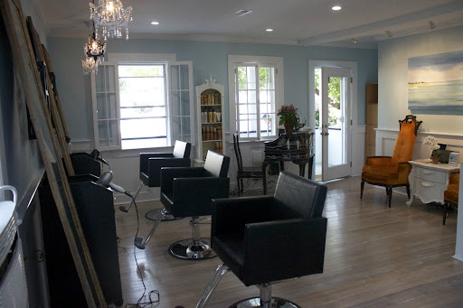 Hair Salon «Scarlett Rose AVEDA salon of the Hamptons», reviews and photos, 80 Division St, Sag Harbor, NY 11963, USA