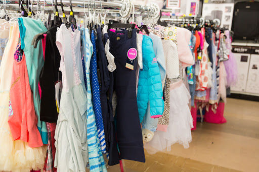 Outlet Store «Corvallis Outlet Store», reviews and photos, 934 NW Kings Blvd, Corvallis, OR 97330, USA