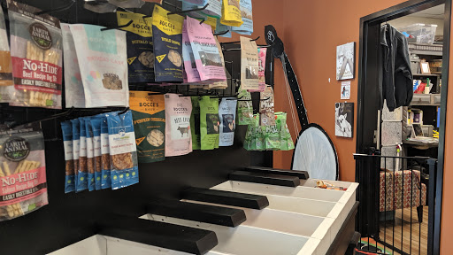 Pet Supply Store «EarthWise Pet Nashville-SoBro», reviews and photos, 66 Hermitage Ave, Nashville, TN 37210, USA