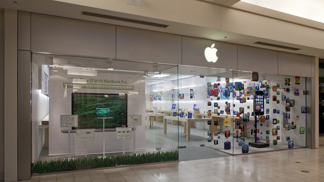 Apple Montgomery Mall