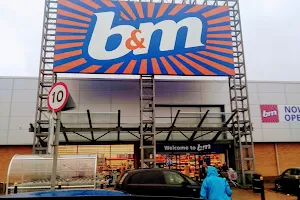 B&M Store image