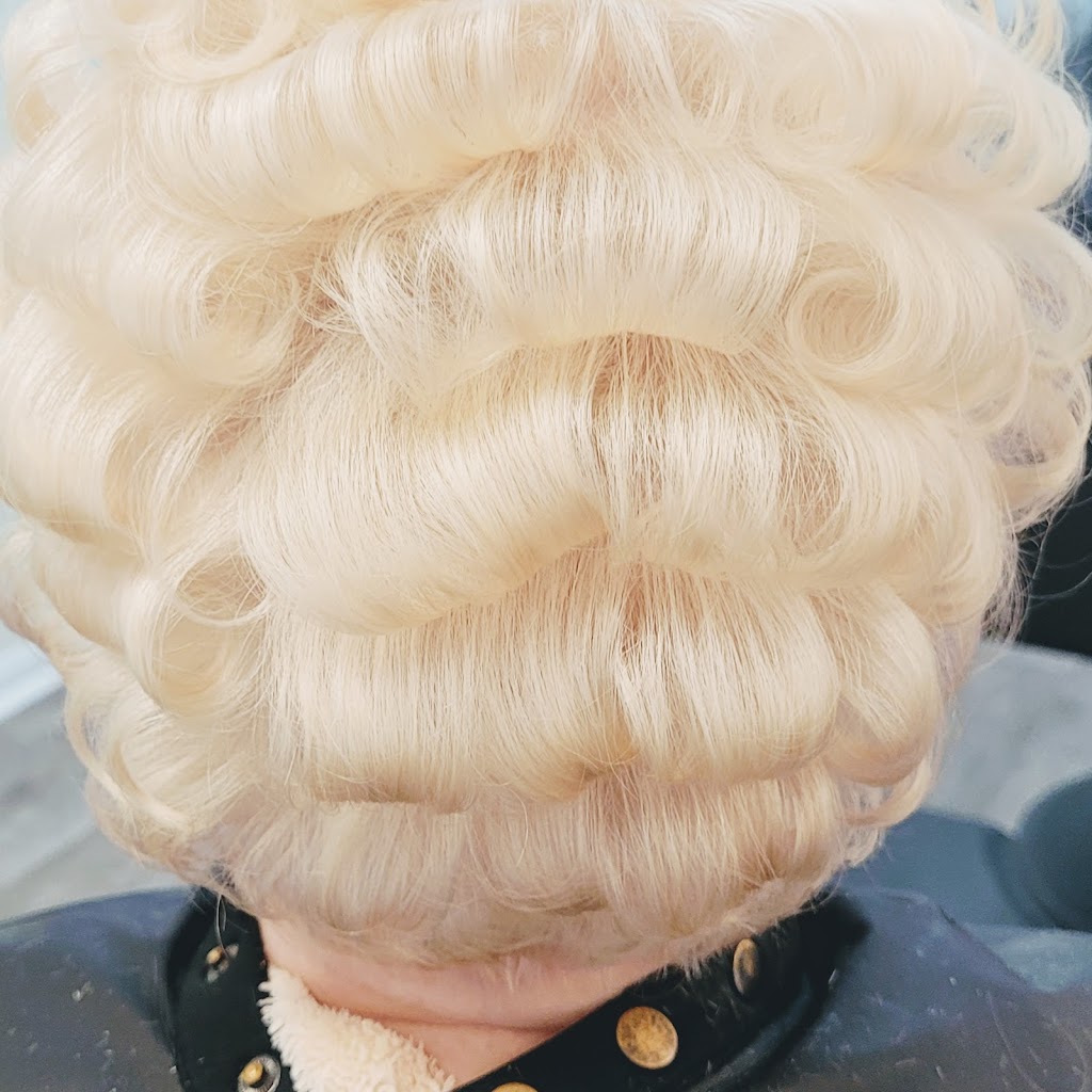 Silhouette Styling Salon 48420