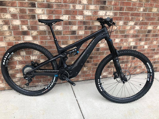 Bicycle Store «Clarksville Schwinn», reviews and photos, 111 W Lewis and Clark Pkwy, Clarksville, IN 47129, USA