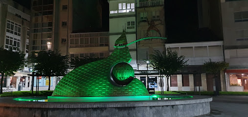 Bar La Fabrique - Rúa Chamoso Lamas, 14, 32500 O Carballiño, Ourense, Spain