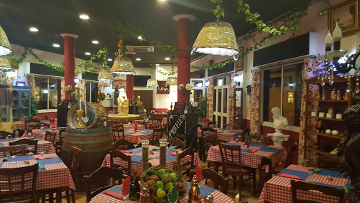 Restaurante Chino El Jardín - C. Diego Fernández Mendoza, 11, 29010 Málaga