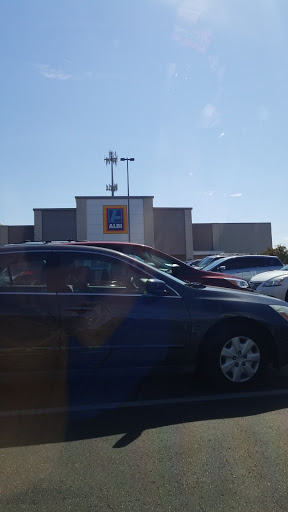 Supermarket «ALDI», reviews and photos, 2500 E Central Texas Expy, Killeen, TX 76543, USA